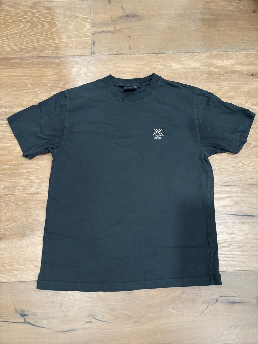 Kith Women’s Grey Short Sleeve Crewneck Tee